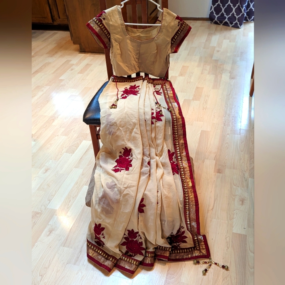 Saree/ sari with stitched blouse and petticoat